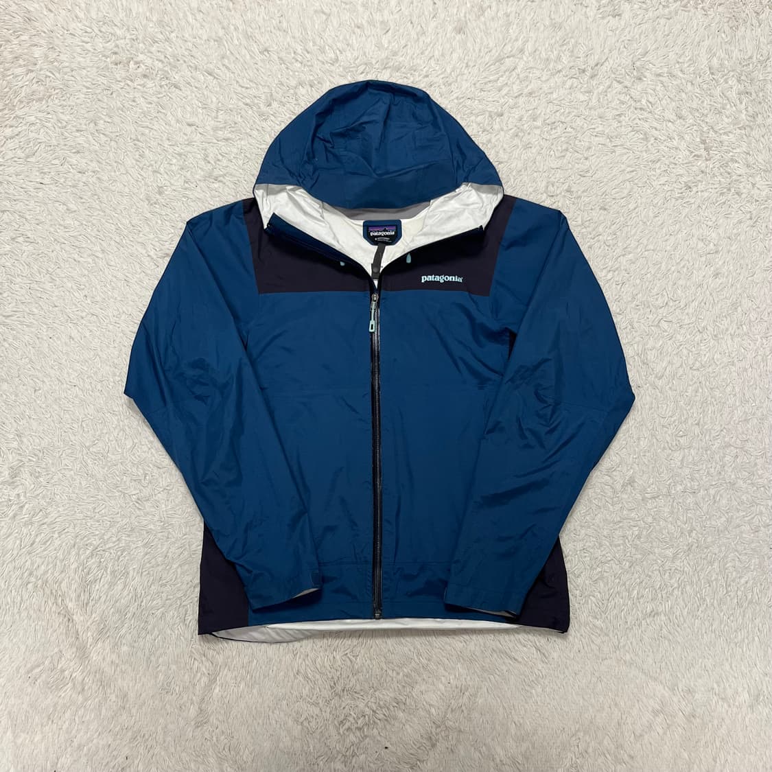 Patagonia Torrentshell windbreaker 상품이미지4