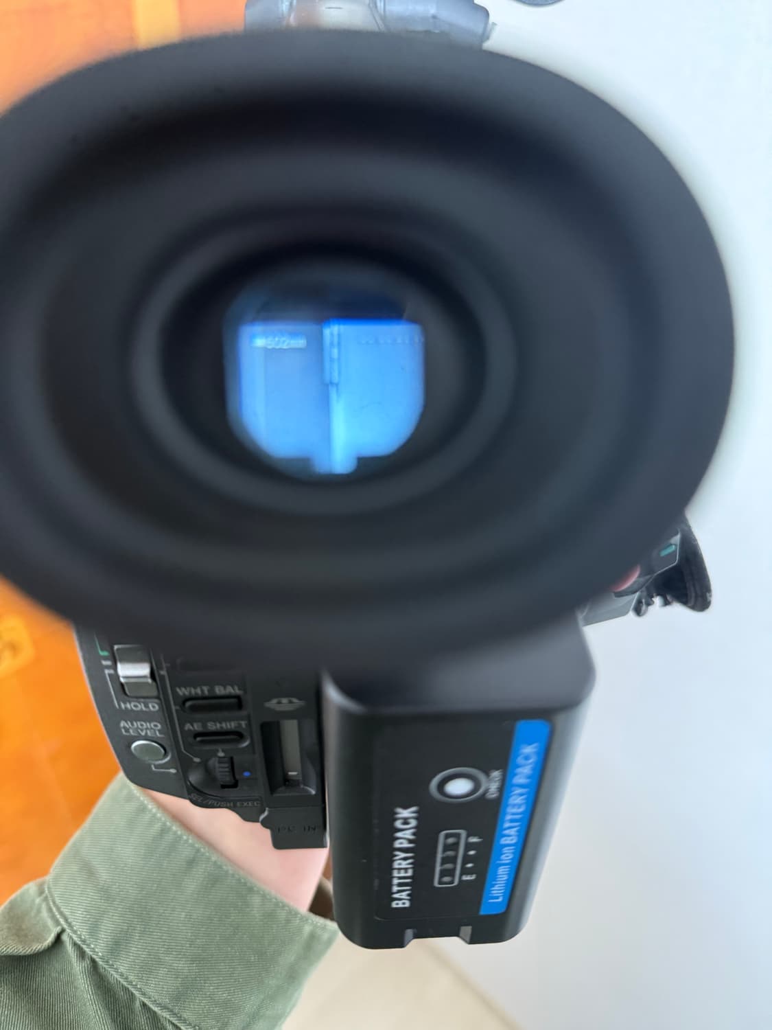 Sony DSR-PD150 6mm 디지털 캠코더 상품이미지7