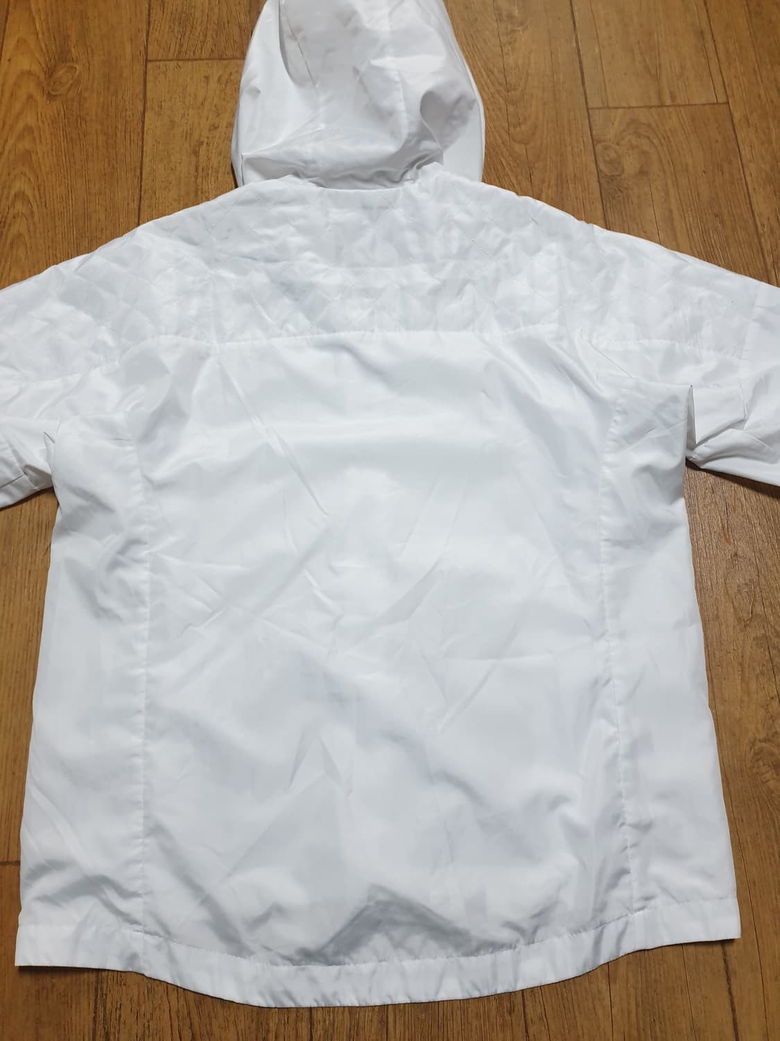 1125 휠라 운동복 바람막이 105 사이즈입니다 상품이미지5