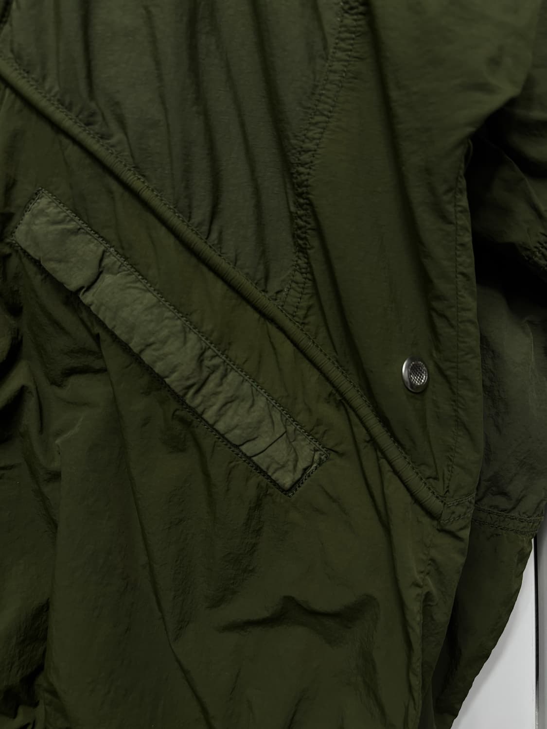 DIESEL Nylon Hooded Wind Jacket (Olive) 상품이미지4