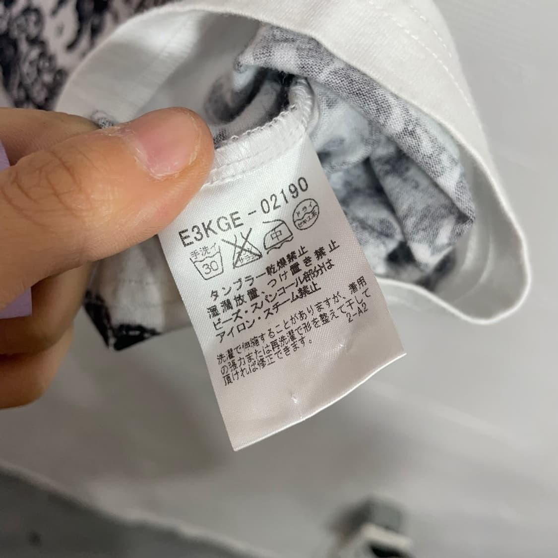 꾸레쥬 레이스 프린팅 반팔티 상품이미지7