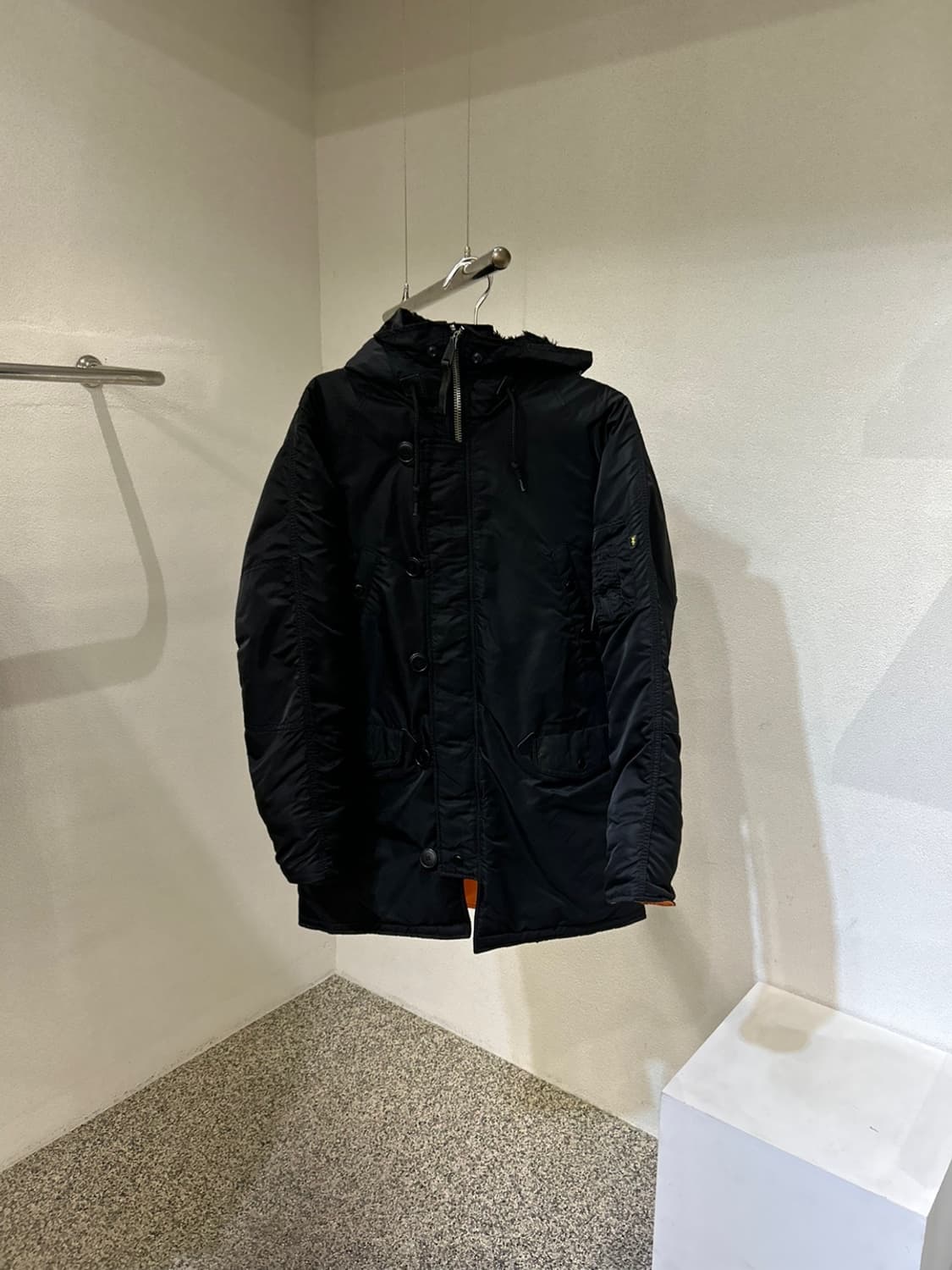 알파인더스트리 N3B 패딩후드자켓 상품이미지1