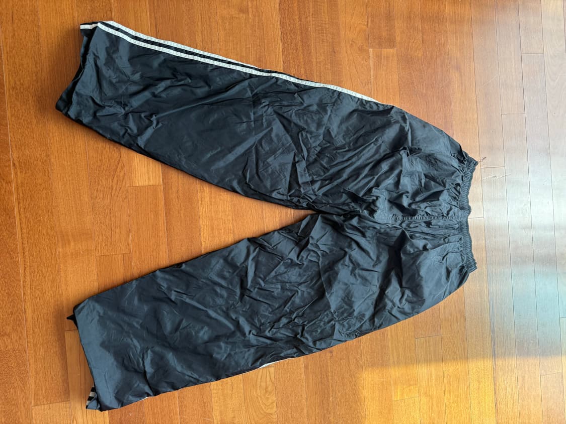 아디다스 와이드핏 트랙팬츠 상품이미지4