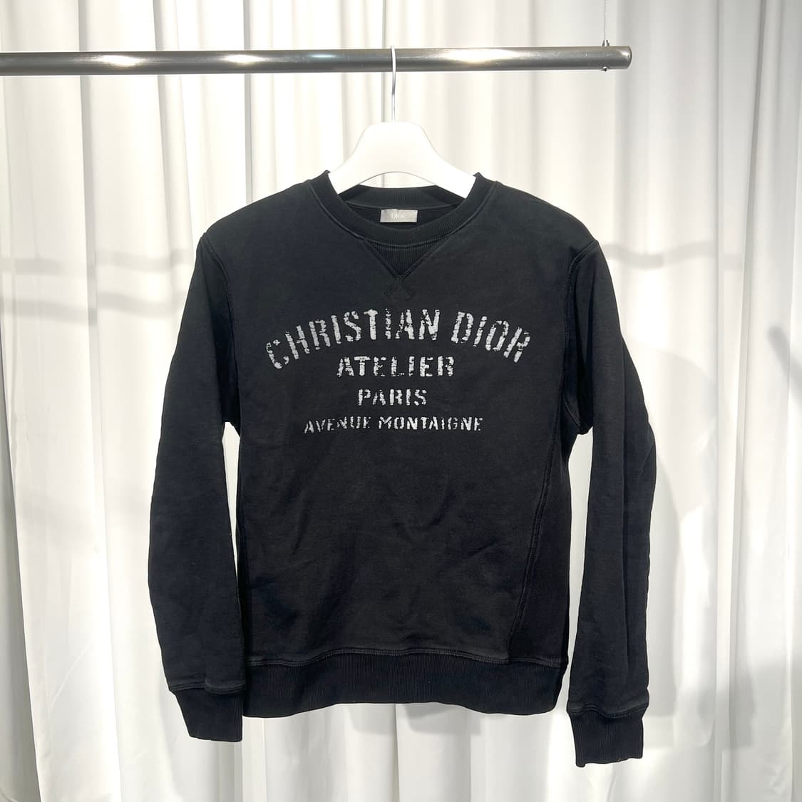 [정품] 디올 아뜰리에 맨투맨  M사이즈 상품이미지1