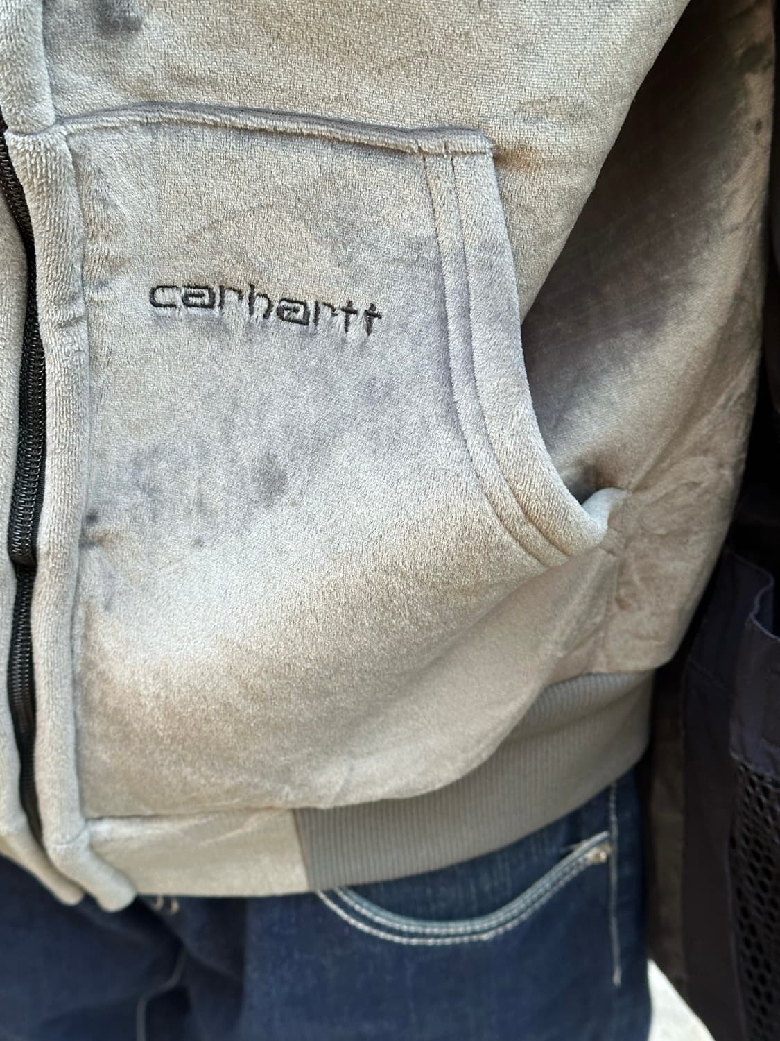 cp컴퍼니 패딩 칼하트 벨벳 후드집업 에비수 팬츠 상품이미지4