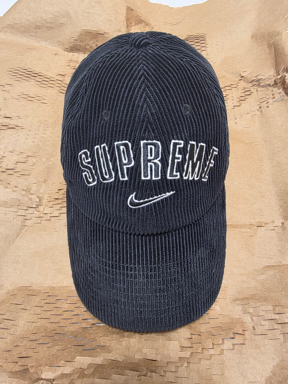 슈프림 x 나이키 아크 코듀로이 6-패널 캡 블랙 - 22SS 상품이미지2