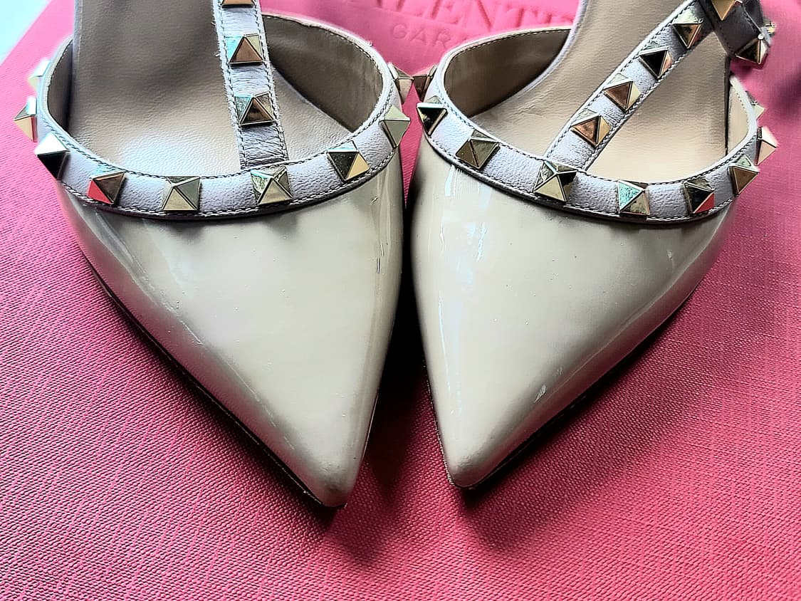 발렌티노 락스터드 힐 상품이미지3