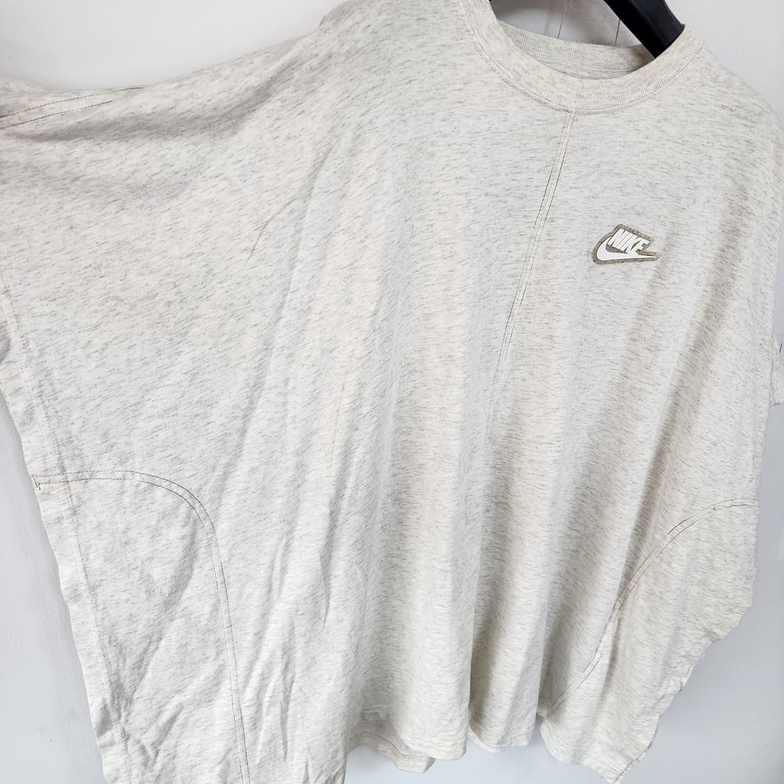 나이키 루즈핏 반팔 티셔츠 상품이미지2