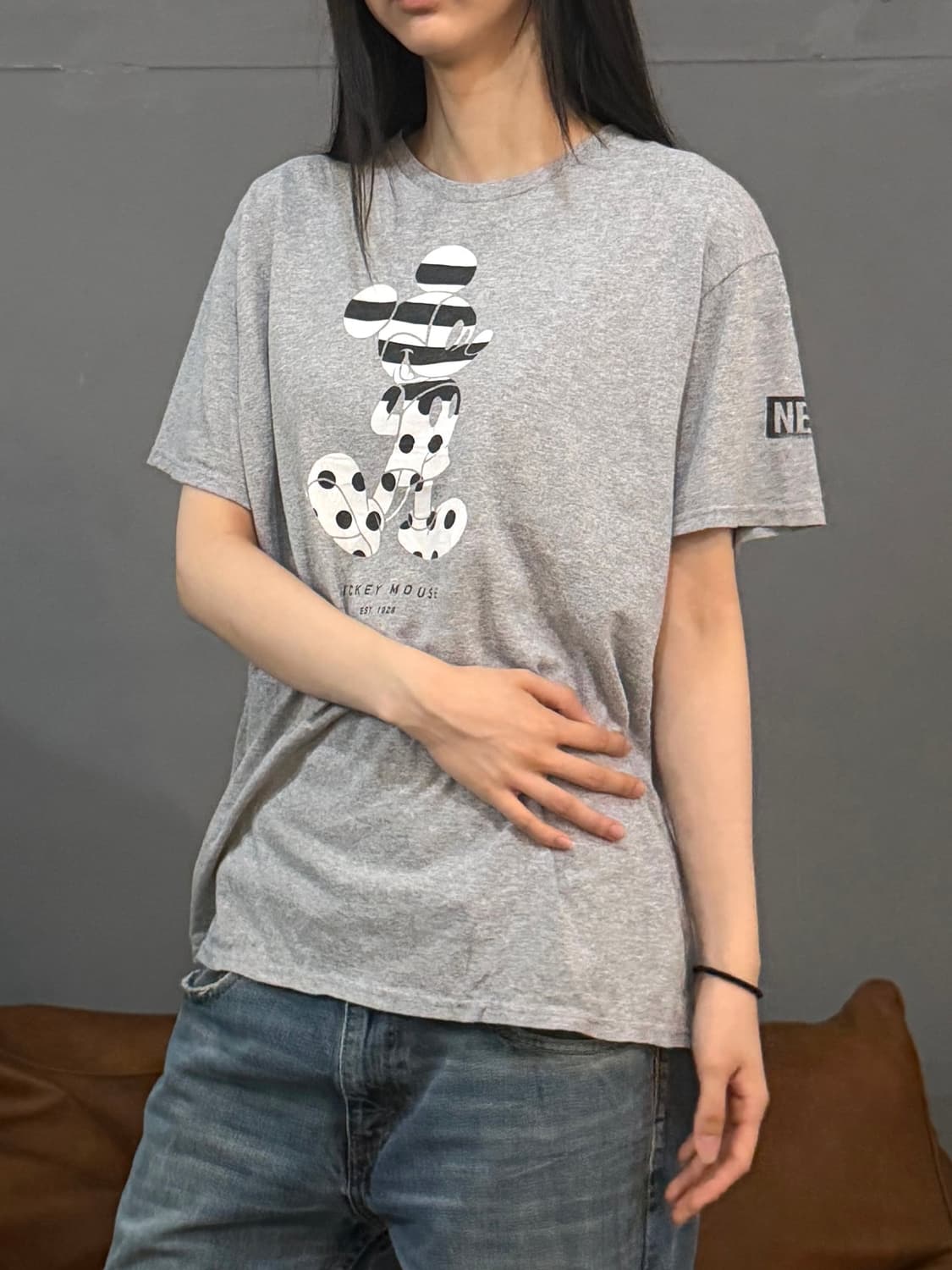 00’s 빈티지 그레이 미키마우스 프린팅 반팔티 상품이미지3