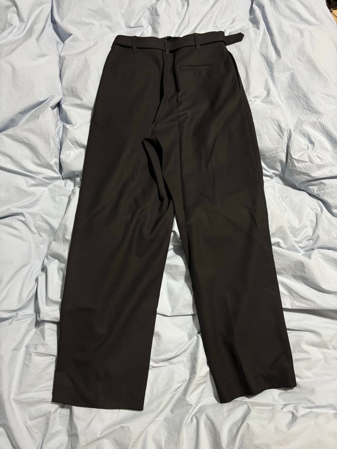 르메르 20fw 벨티드 팬츠 44 블랙 상품이미지5