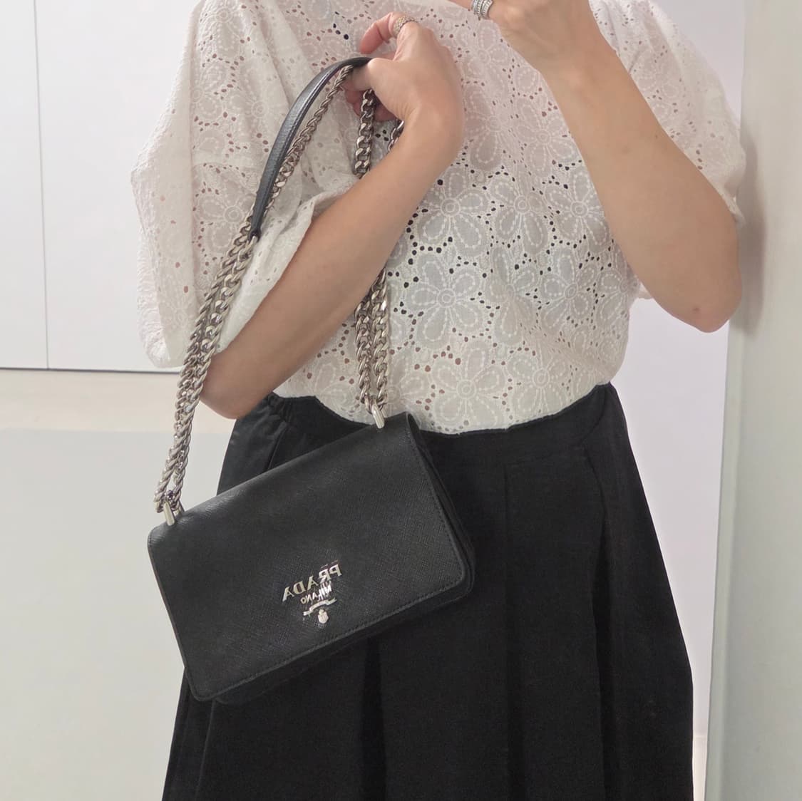 PRADA 프라다 정품 사피아노 카프스킨 은장 체인백 숄더백 크로스백 상품이미지2