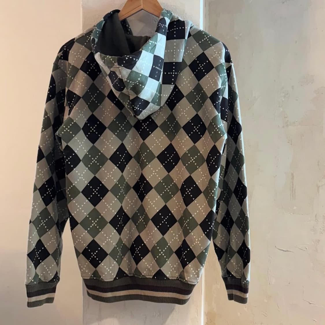 콜롬비아 패턴 후드집업 상품이미지3