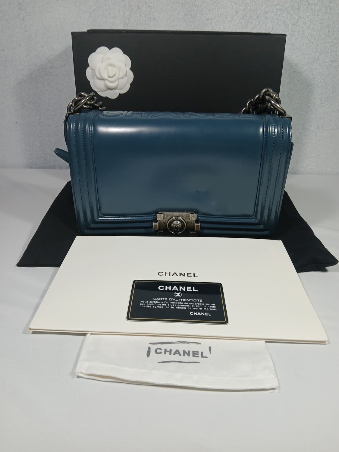 샤넬 시즌 보이백 미듐 21번대 A67086 상품이미지1