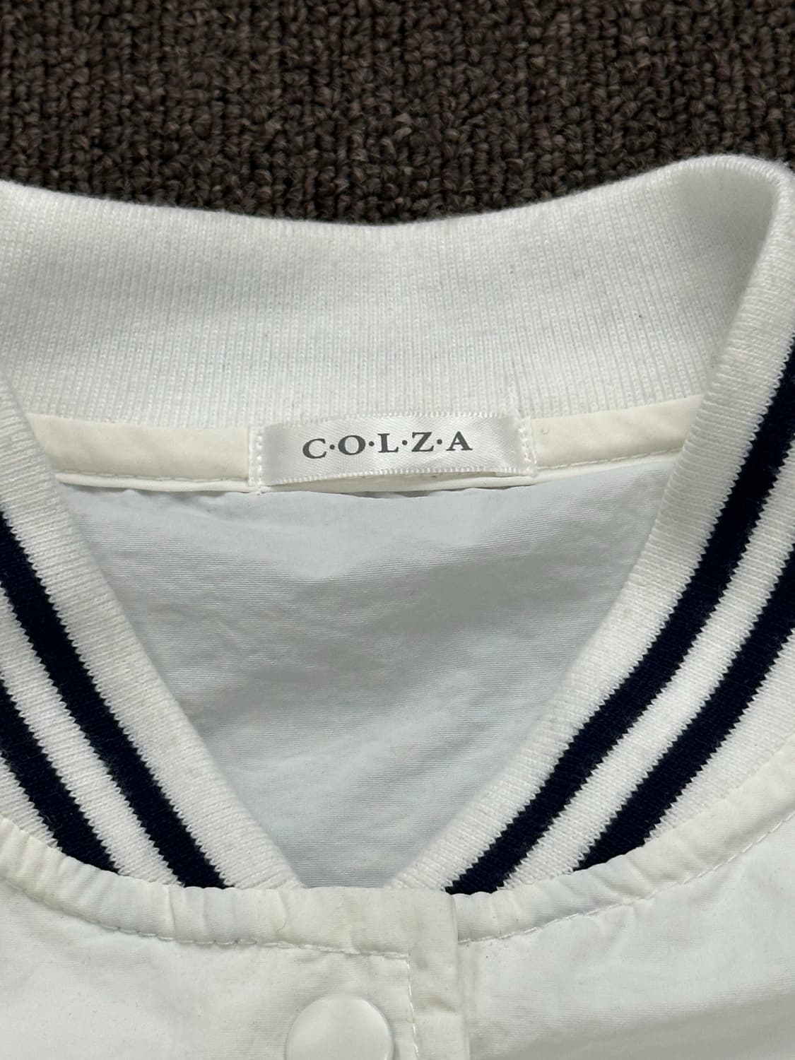 L)Colza vintage W 로고 화이트 바시티 자켓 상품이미지3