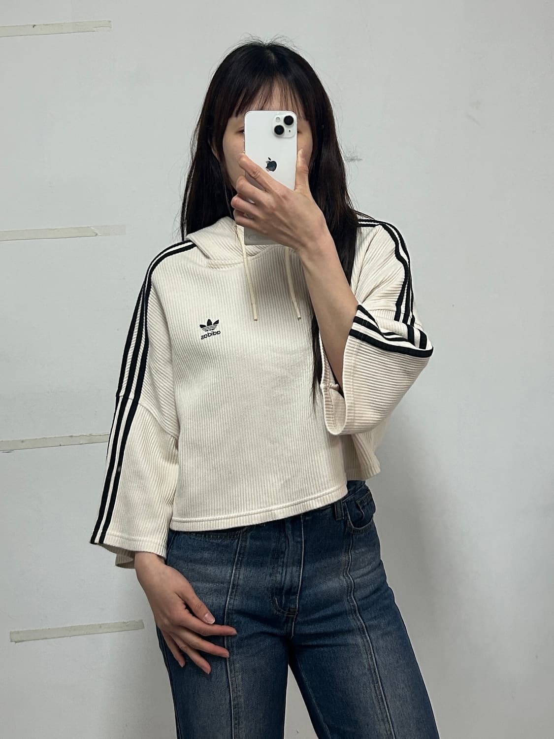 아디다스 와플 크롭 후드티 크림컬러 상품이미지1