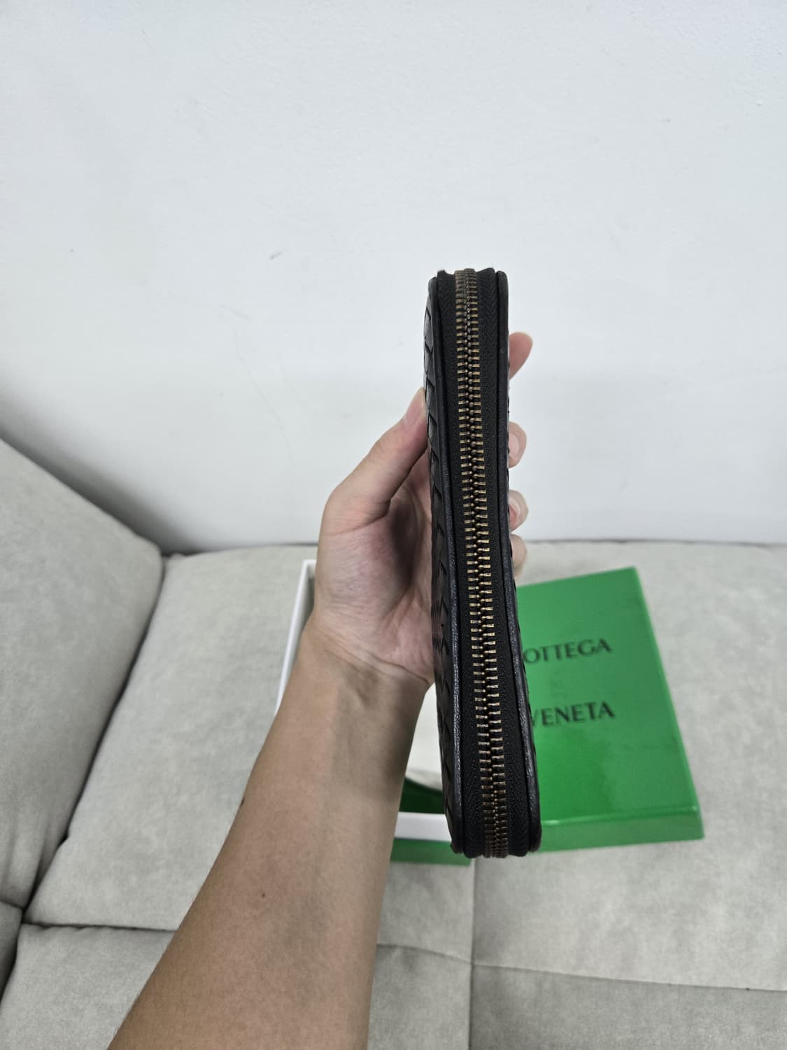 [보증서 A급]보테가베네타 지퍼 장지갑 상품이미지5