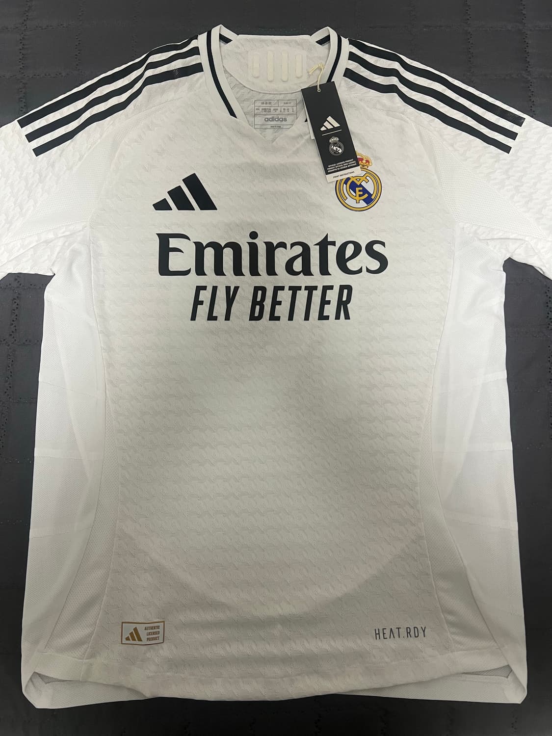 24/25 레알마드리드 어센틱(모드리치 마킹) 상품이미지1