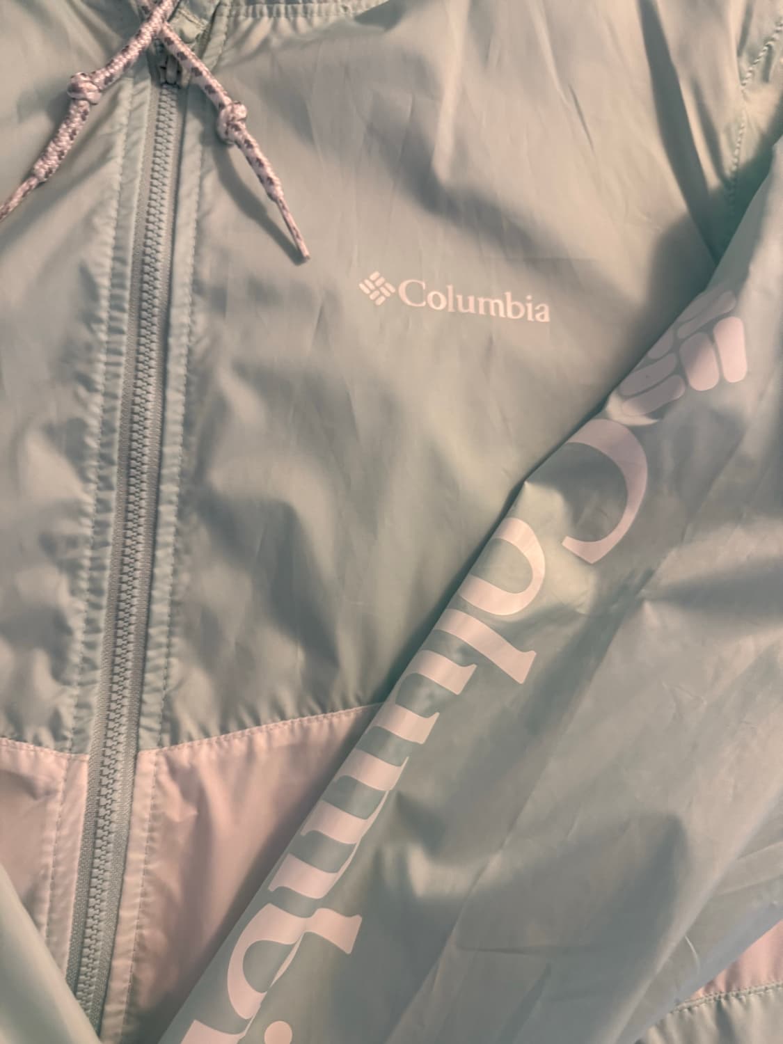 컬럼비아 바람막이 상품이미지2