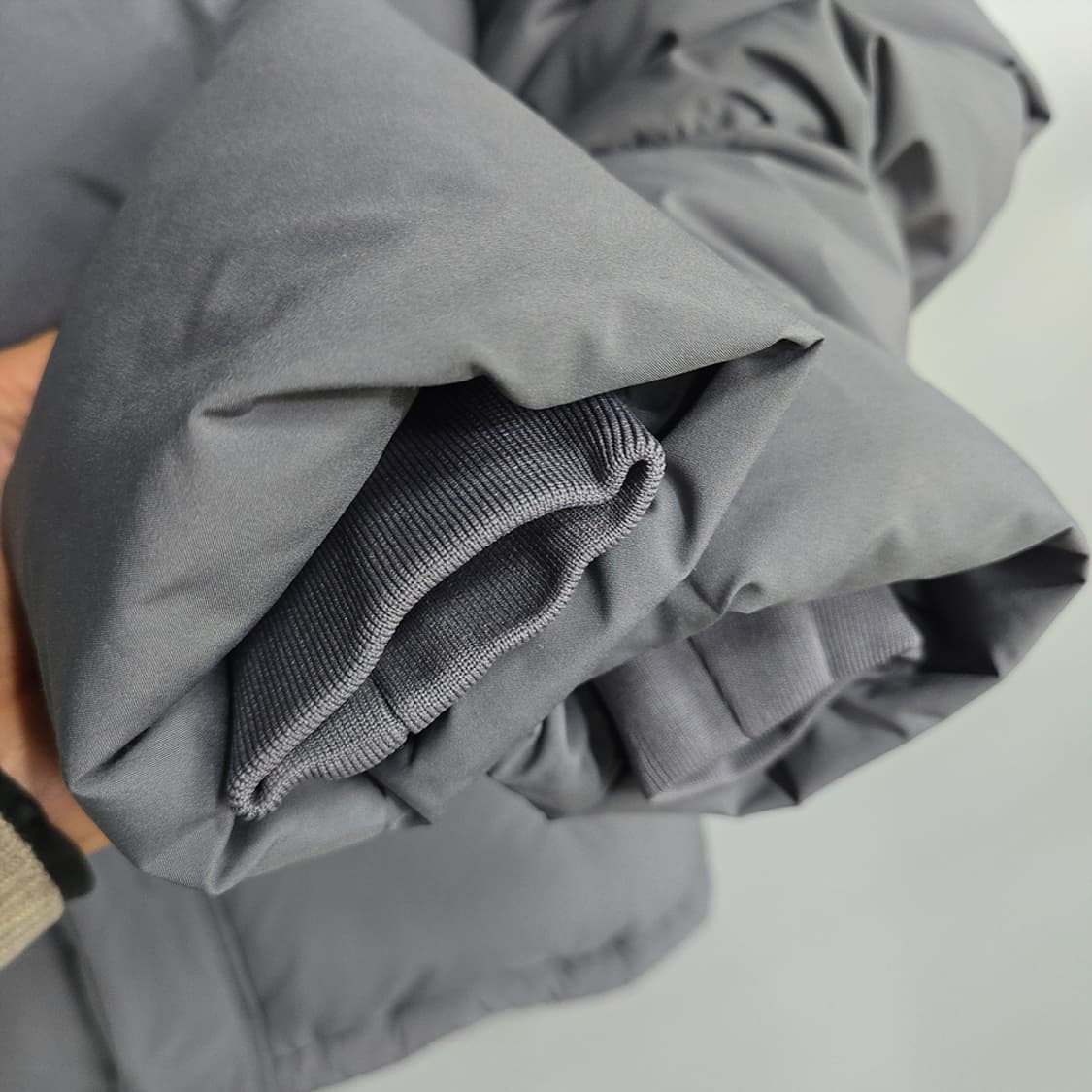 인사일런스(insilence) 덕다운 숏패딩 M 상품이미지5