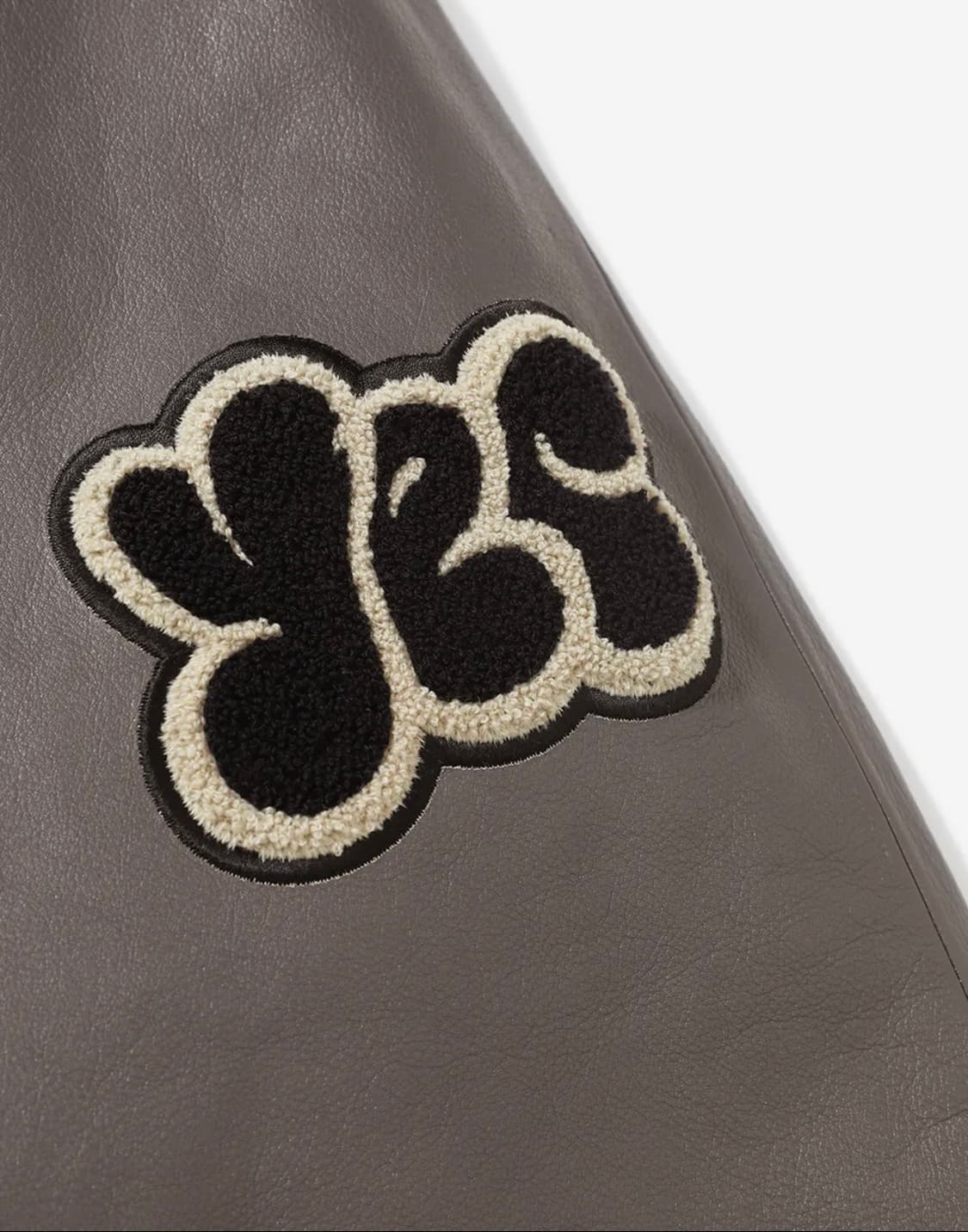 예스아이씨 Mobile Varsity Jacket Sky Blue 상품이미지5