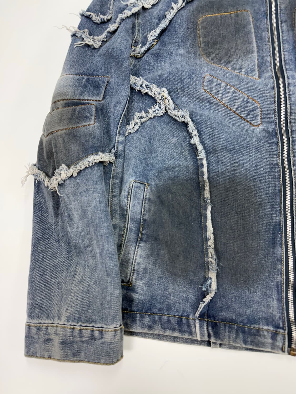 VTG WASHED FRINGE DETAIL DENIM JACKET 상품이미지4