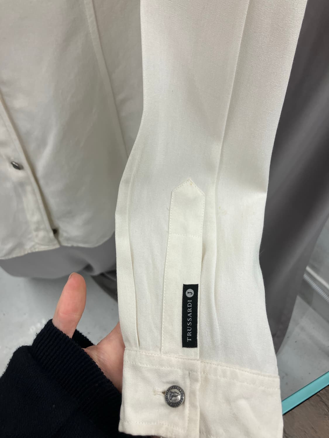 트루사르디 클래식 셔츠 상품이미지3