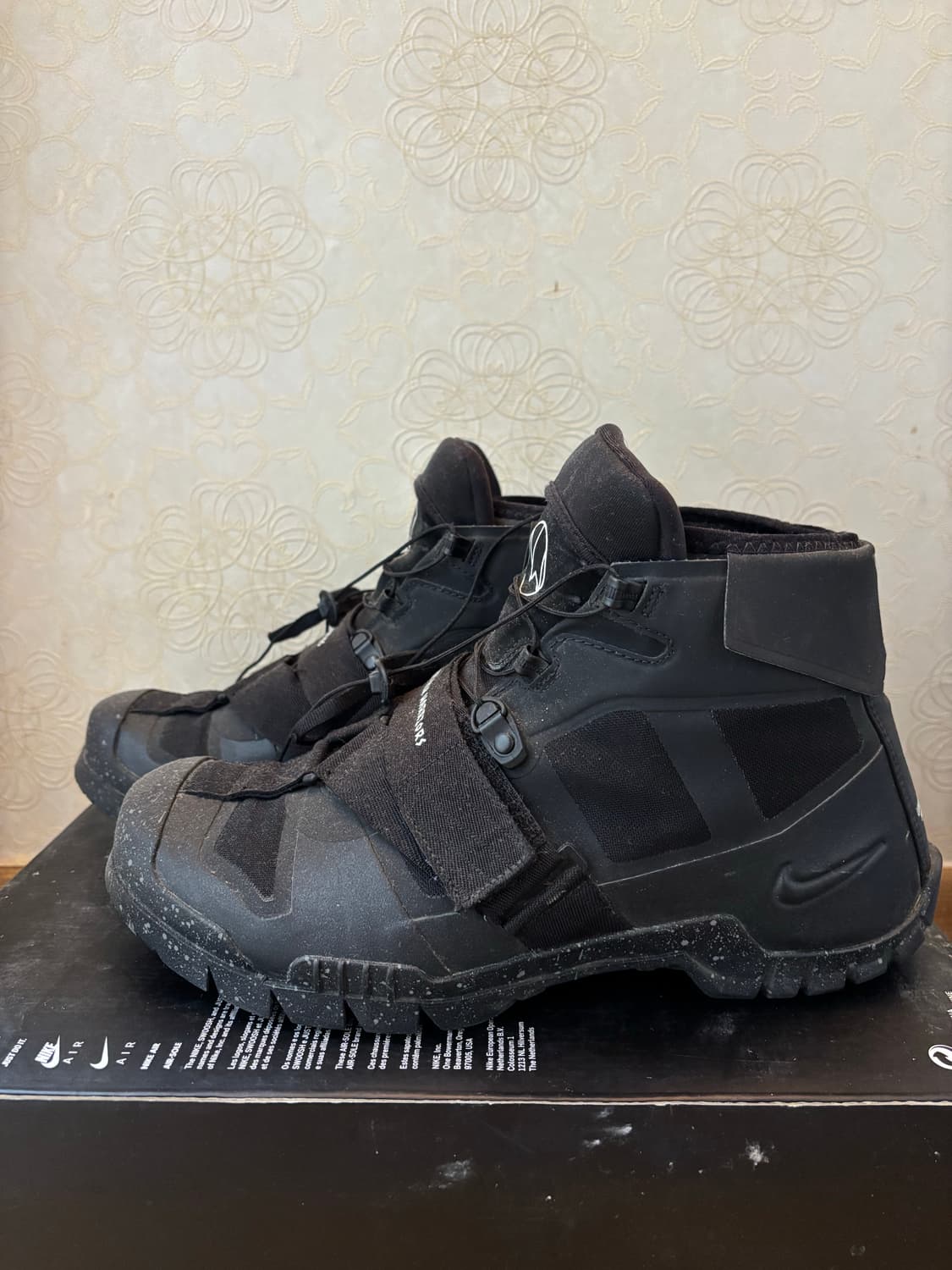 언더커버 하이킹 스니커즈 상품이미지2