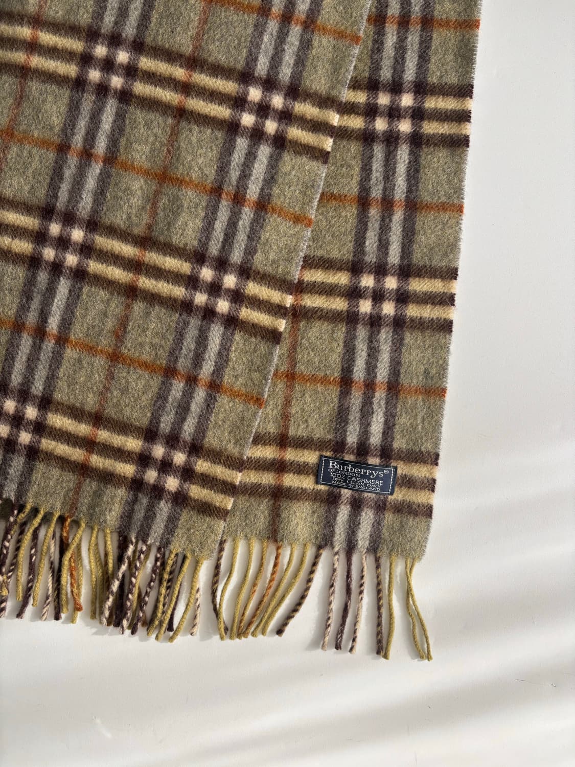 Burberry 버버리 카키 노바체크 캐시미어 머플러 상품이미지3