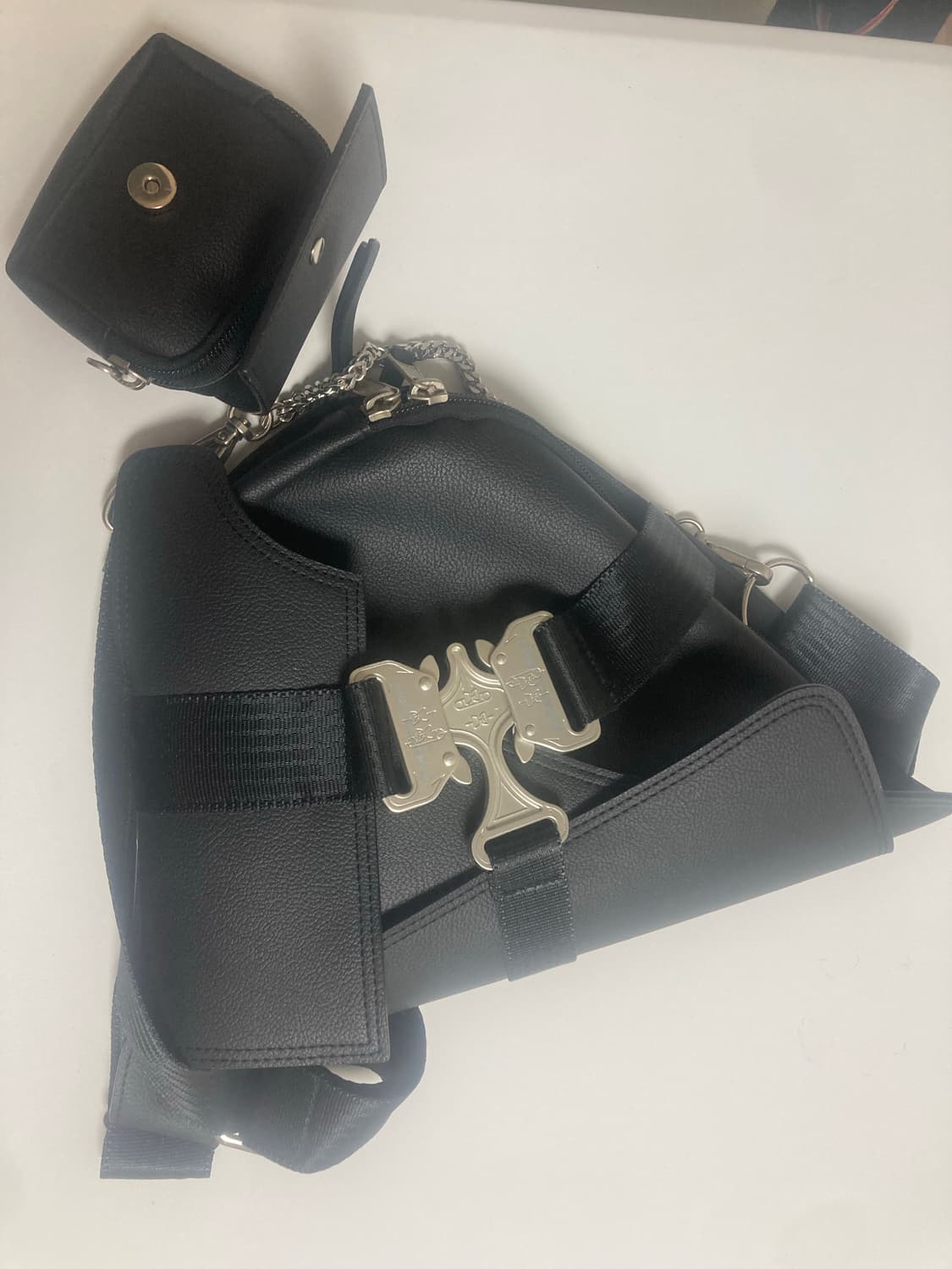 이우가마카라스 버클백 급처 ㅜㅜ 상품이미지1