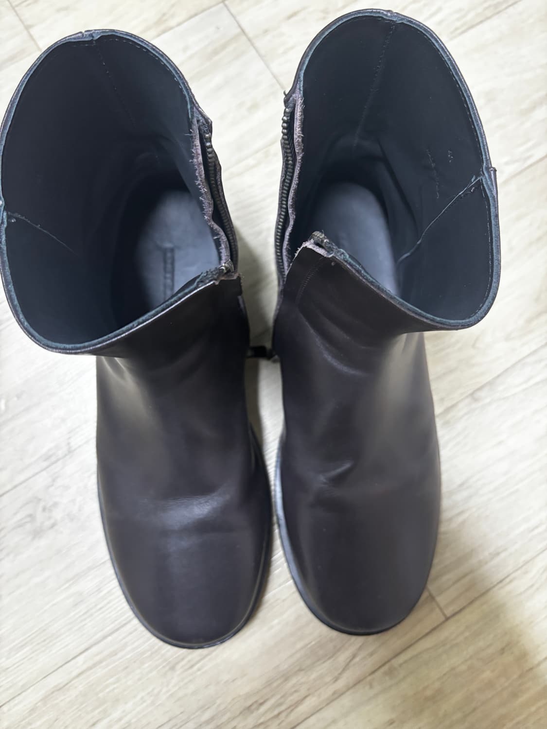 로스트가든 kkst 플랫부츠 브라운 상품이미지3