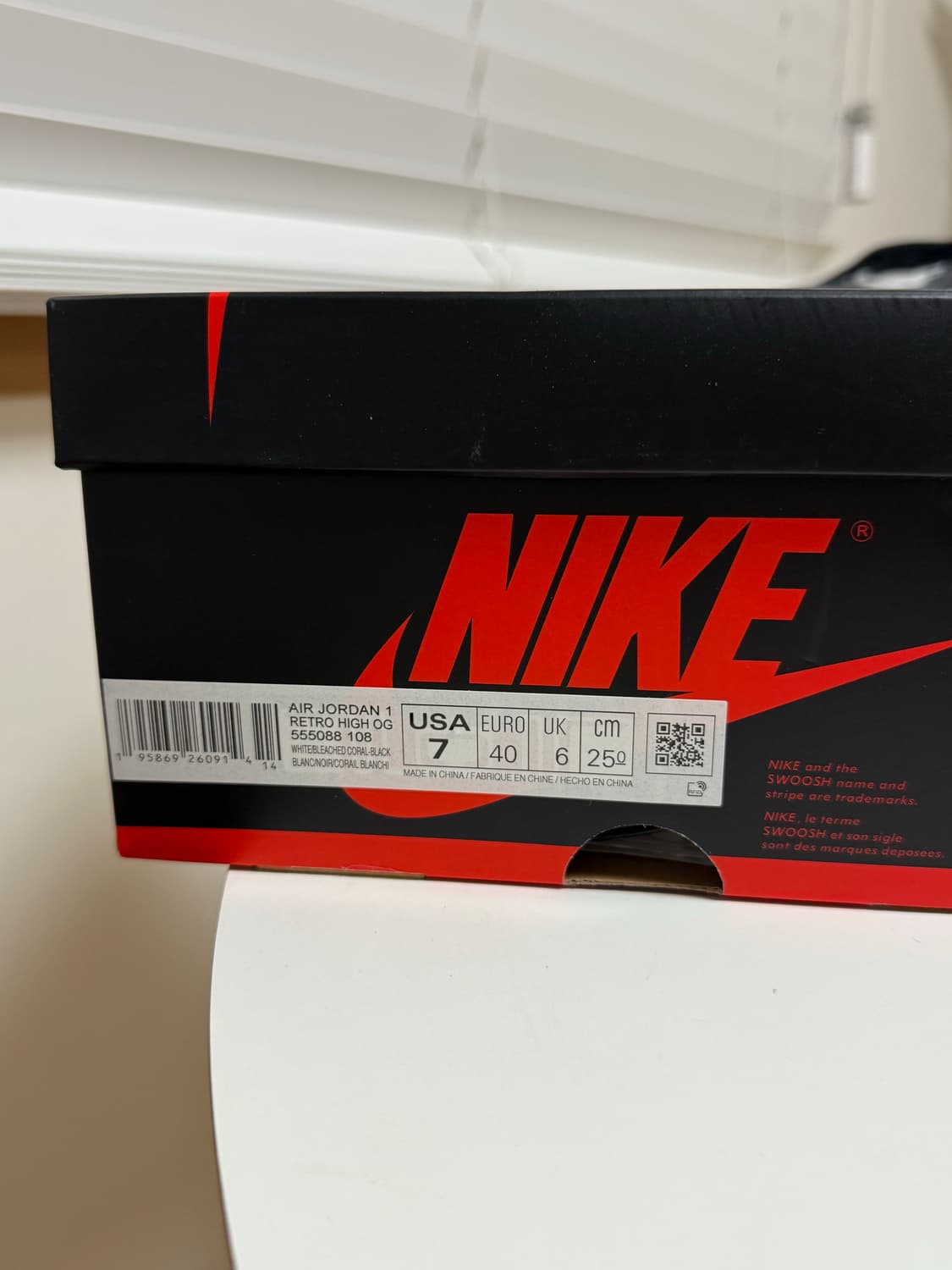 조던 1 레트로 하이 OG 블리치드 코랄 250 상품이미지4