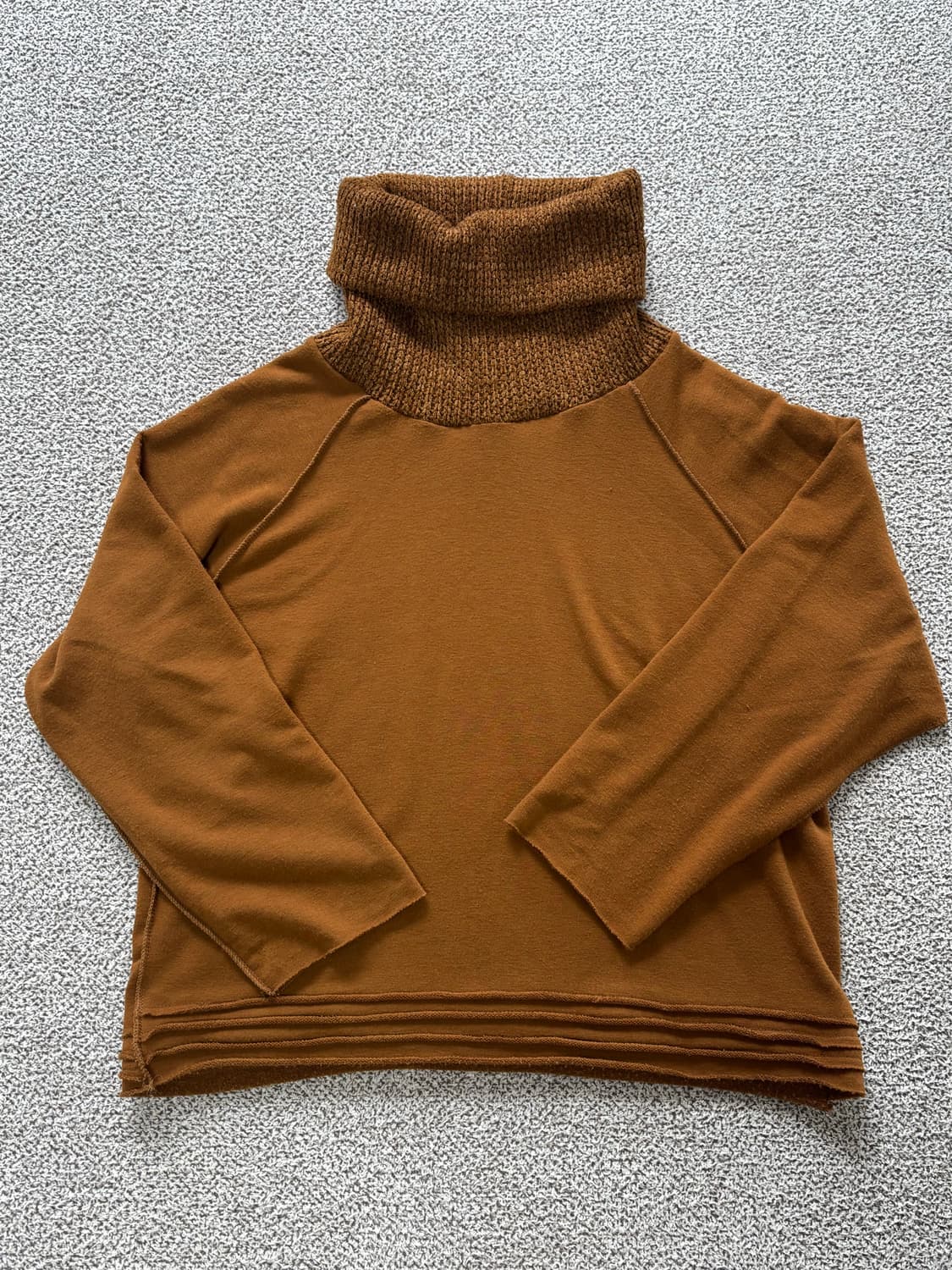 목폴라 티셔츠 브라운  상품이미지1