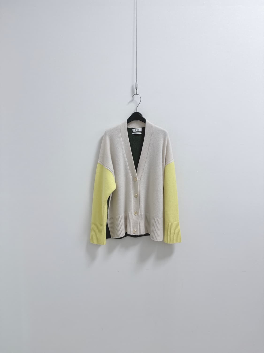 코스 캐시미어100 블록 가디건 상품이미지1