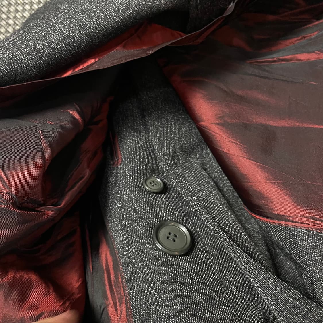 자켄 딥그레이 히든버튼 폴리 코트 상품이미지5