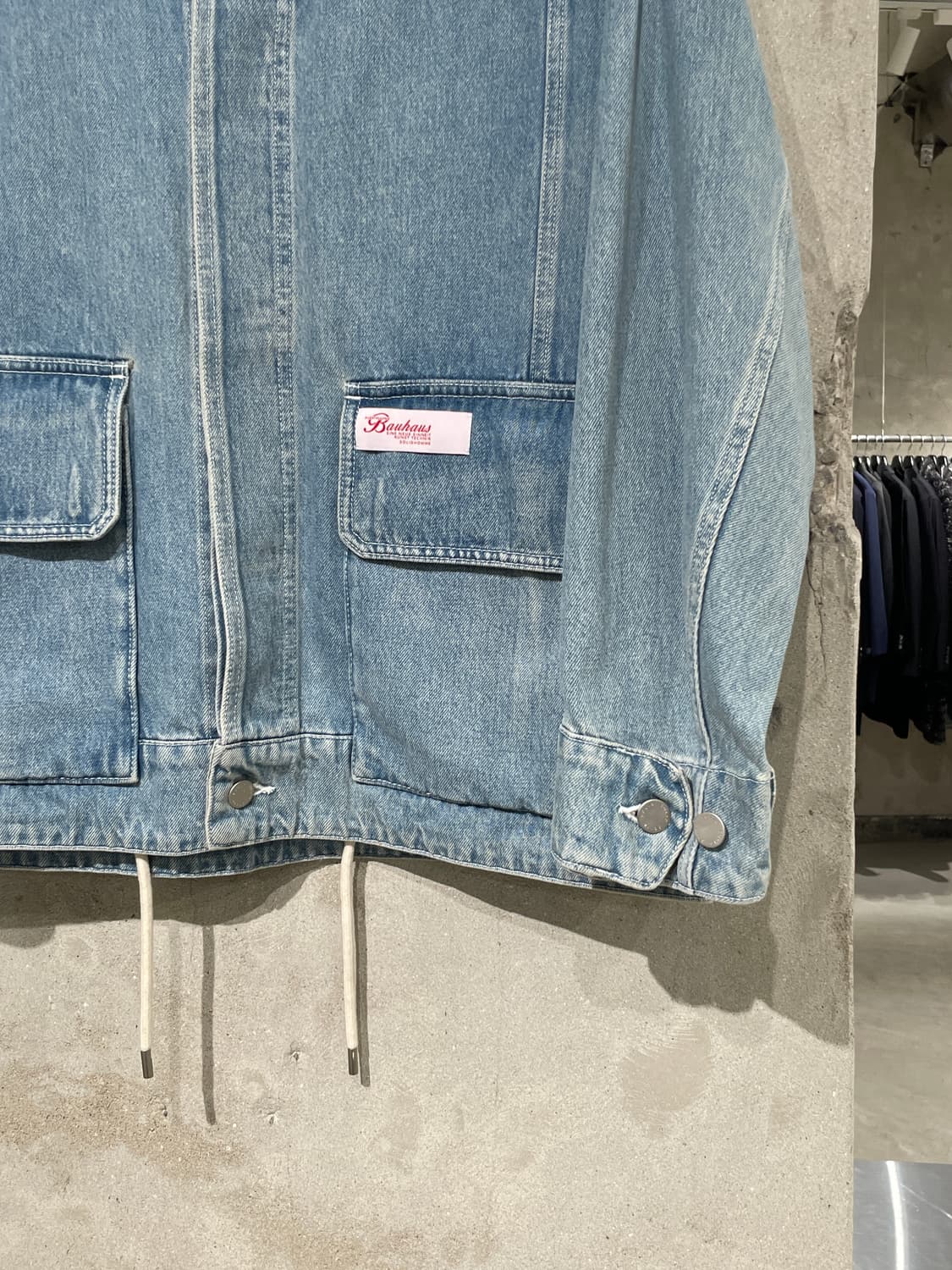 솔리드 옴므 21S/S 연청 히든 버튼 데님 자켓 상품이미지5