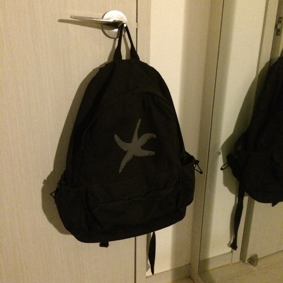 더콜디스트모먼트 백팩 상품이미지1