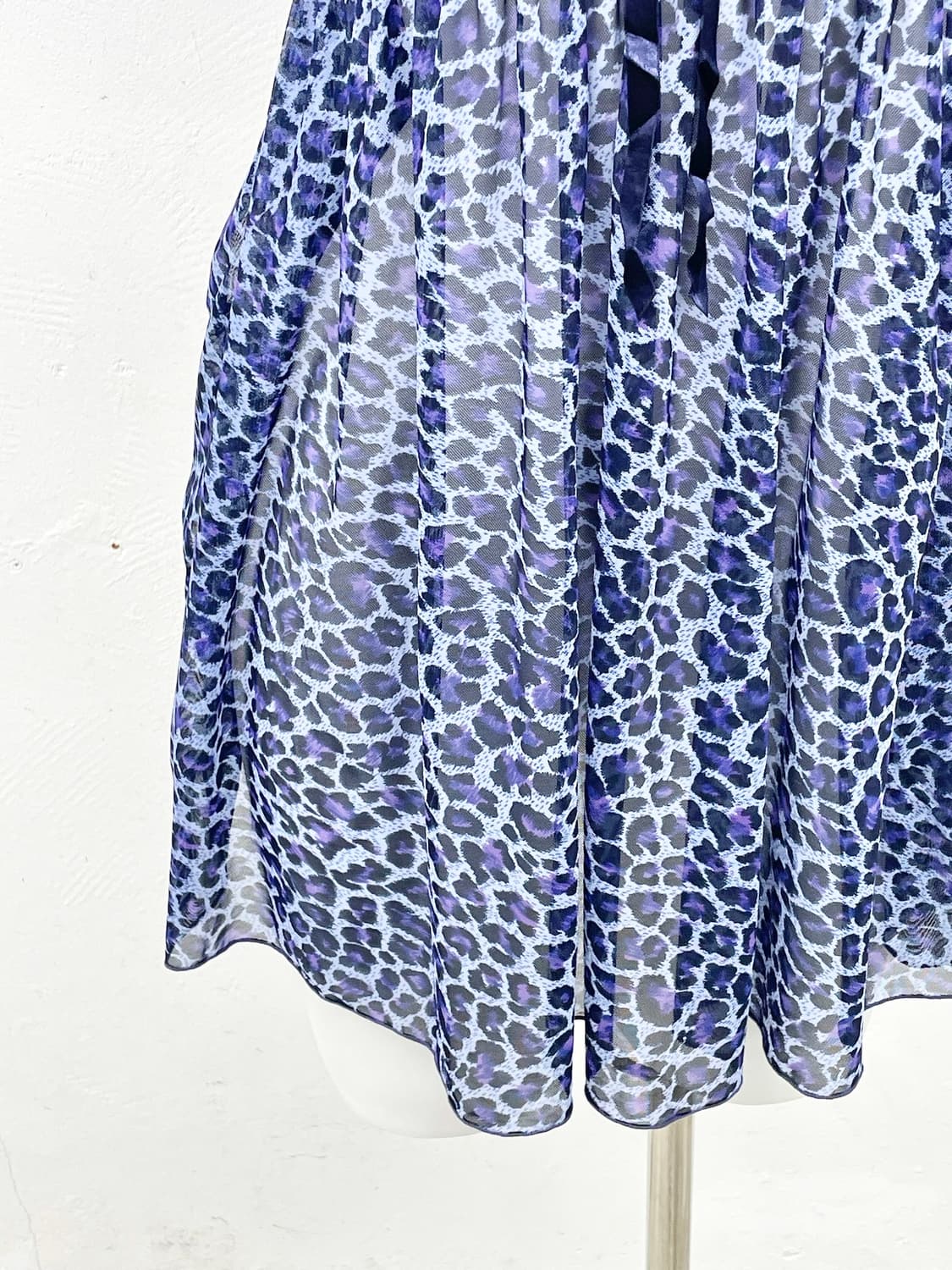 에블린 갸루 레오파드 홀터 슬립 상품이미지3