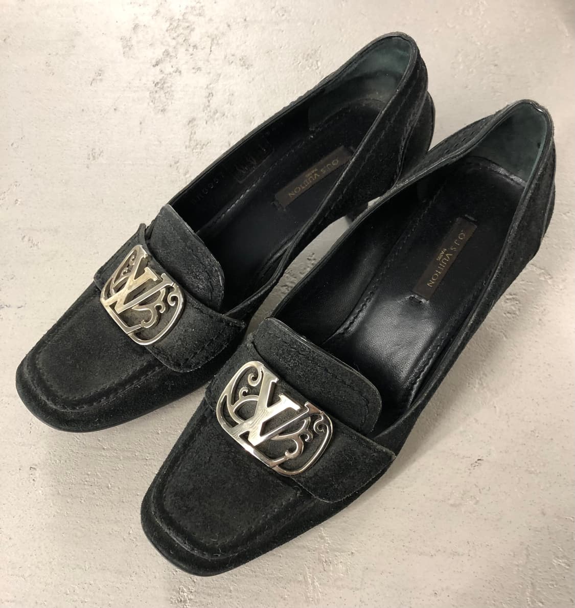 루이비통 로퍼 힐 블랙 스웨이드 36.5 상품이미지1