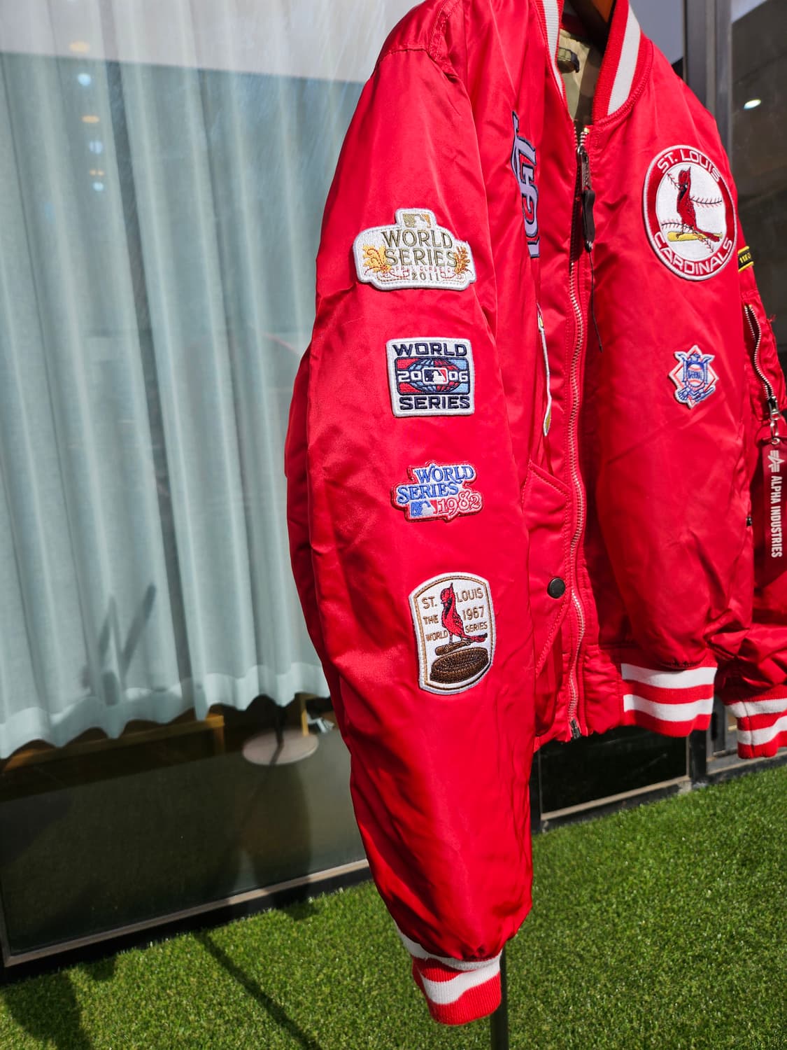 뉴에라 X 알파인더스트리 리버시블 봄버 자켓 상품이미지3