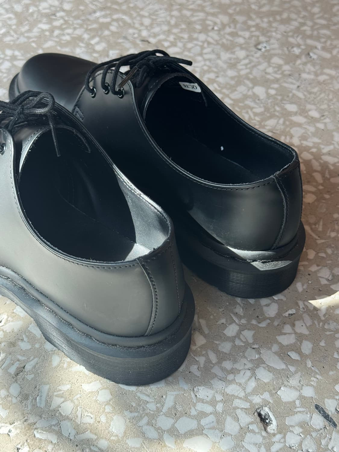 Dr. Martin‘s 1461 Mono Black Derby Shoes 상품이미지4