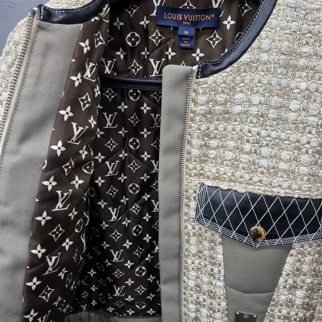 백화점판 / 루이비통 LV 모노그램 루렉스 트위드 프릴 슬리브 자켓 36 상품이미지4