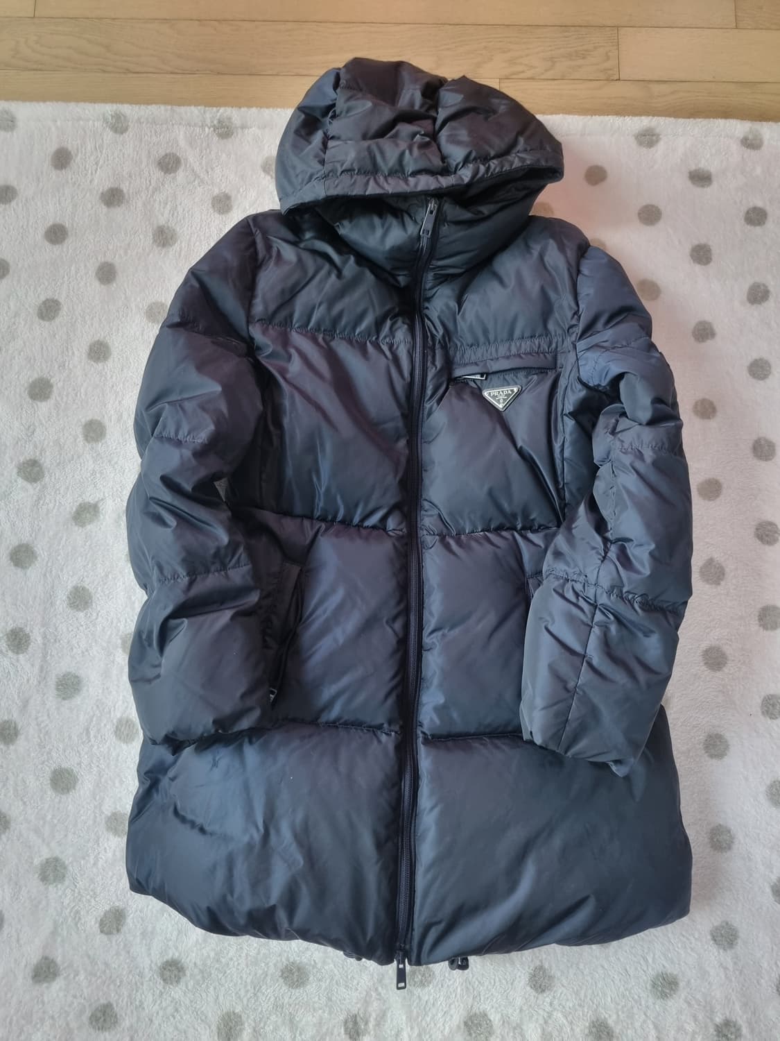 프라다 여성 패딩 44사이즈(66추천) 상품이미지3