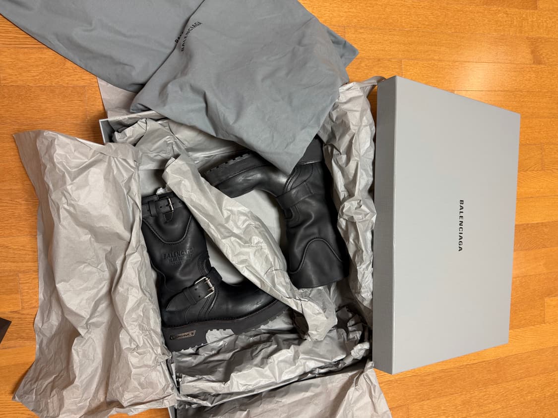 발렌시아가 베놈부츠 240 상품이미지3