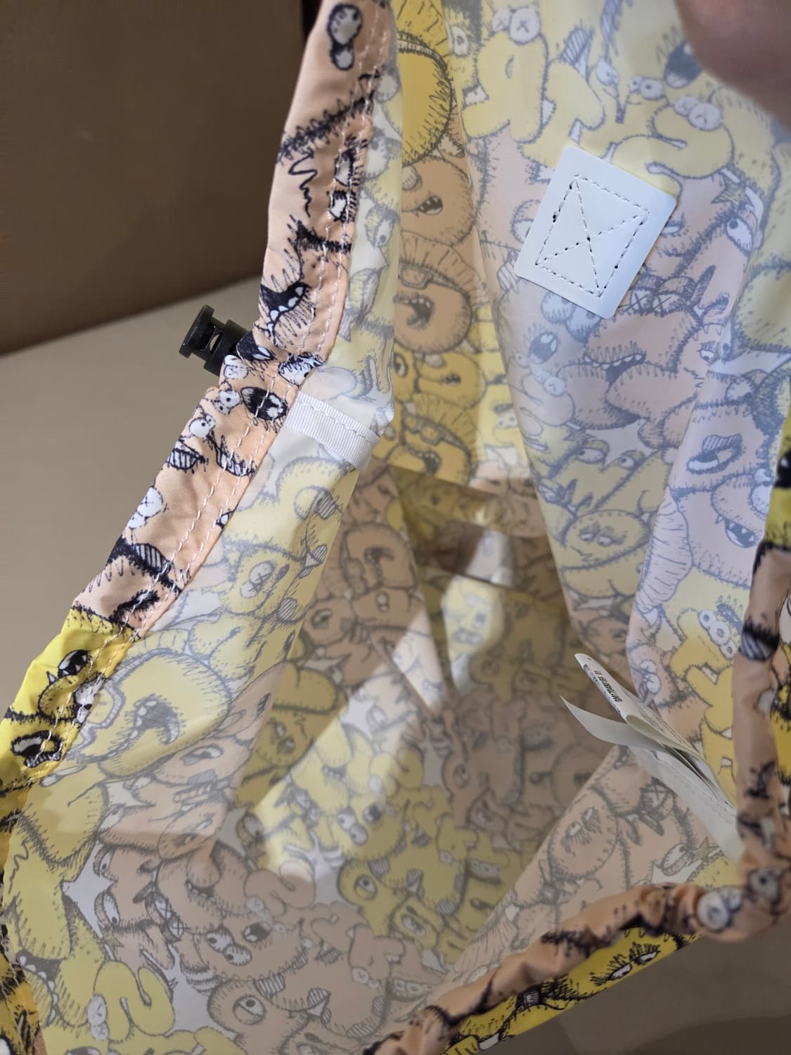 꼼데가르송 X 카우스 스트링백 새상품 상품이미지4