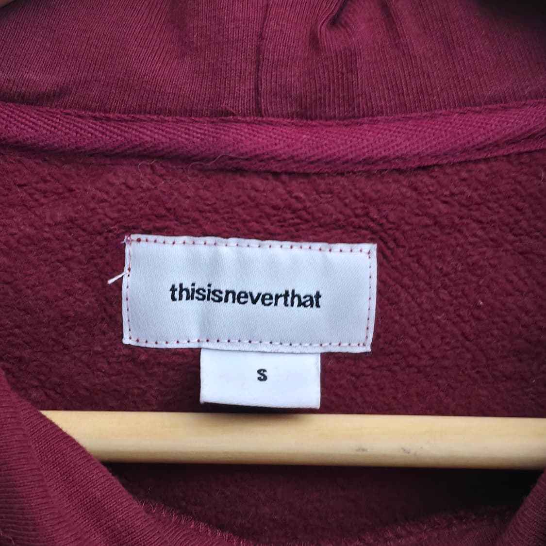 [S] 디스이즈네버댓 버건디 후드티 상품이미지6