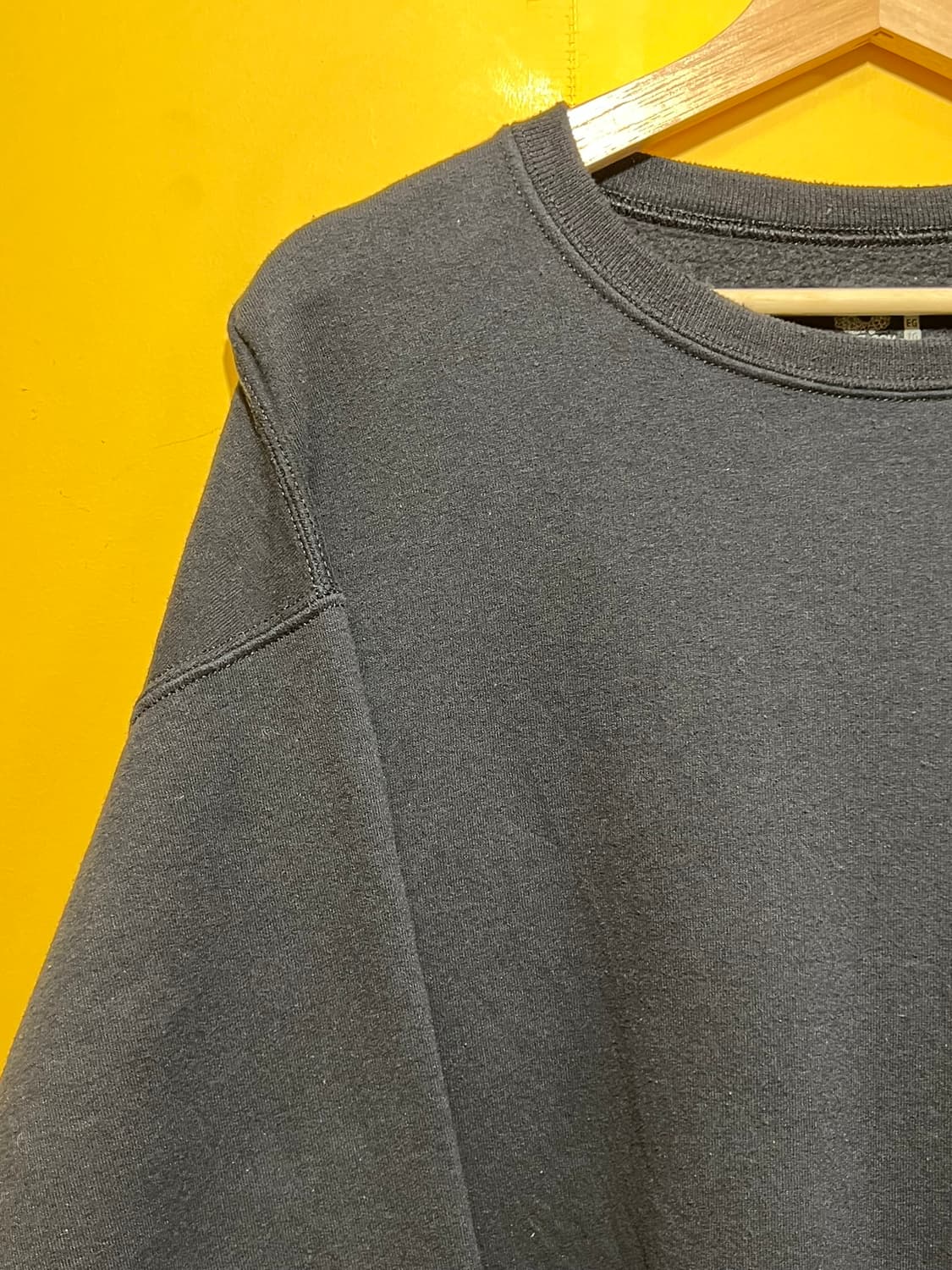 10s [XL] 프룻오브더룸 드롭숄더 셰리프 빈티지 맨투맨 상품이미지3