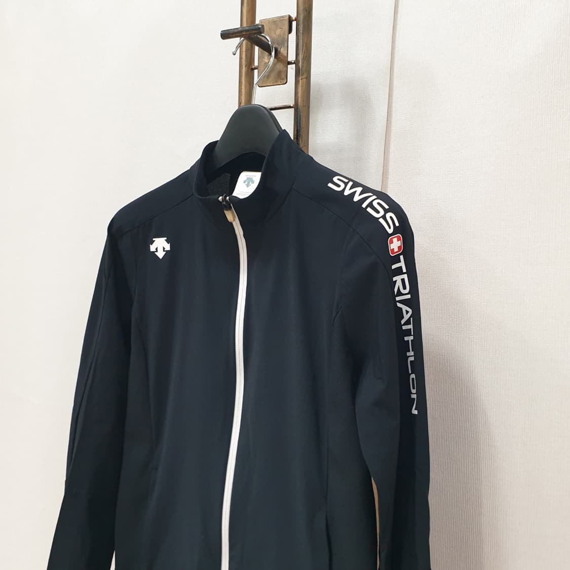 데상트 여성 스위스 트라이애슬론 냄감 플리스 자켓 85 상품이미지2