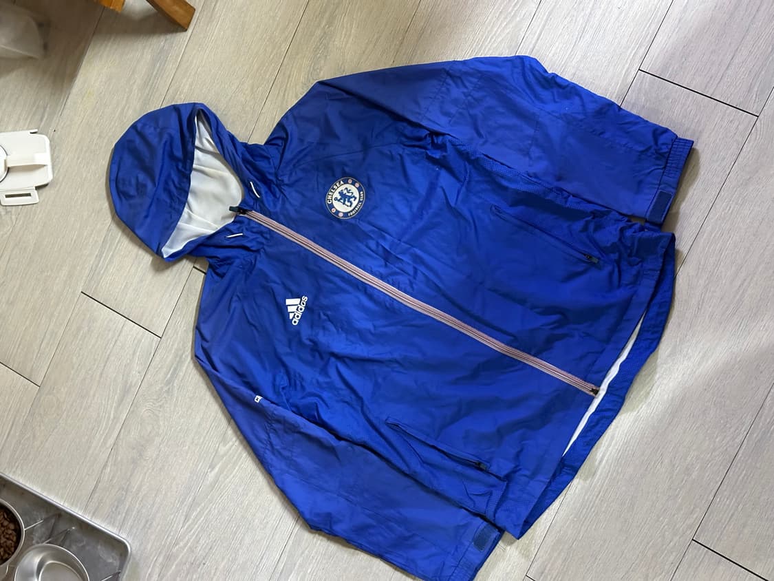 첼시 바람막이 L 상품이미지1