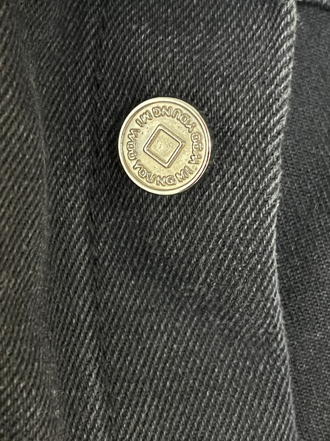 우영미 백로고 데님 자켓 46 사이즈 상품이미지5