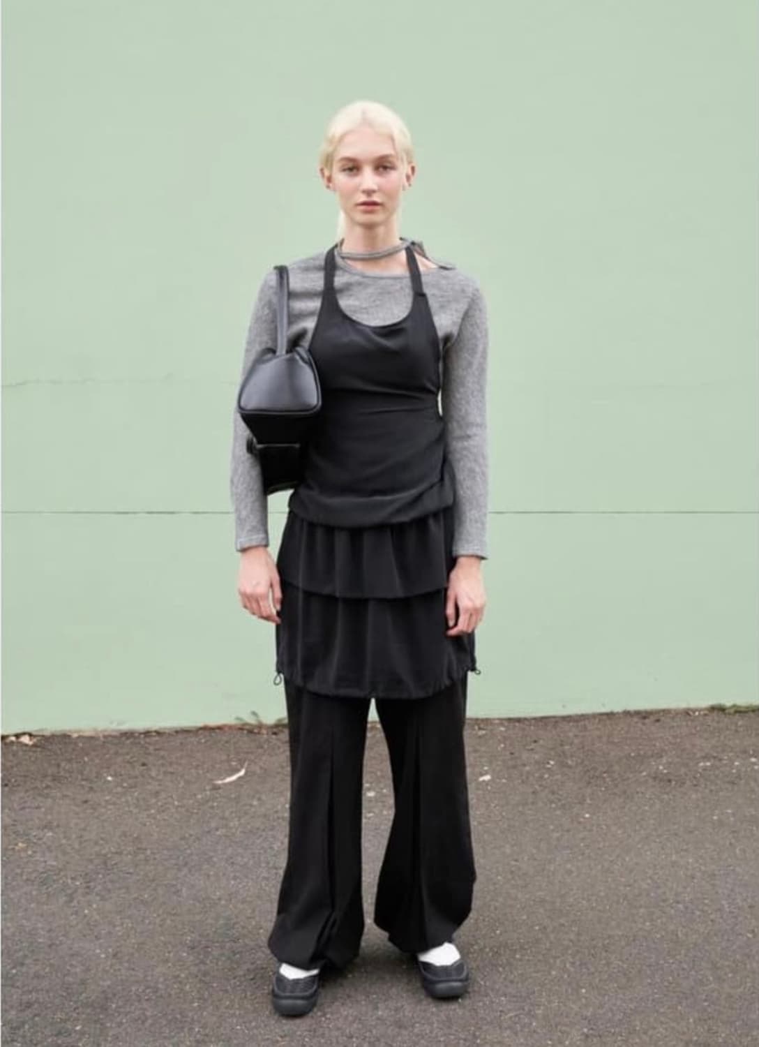 페스토 홀터넥 드레스 상품이미지1